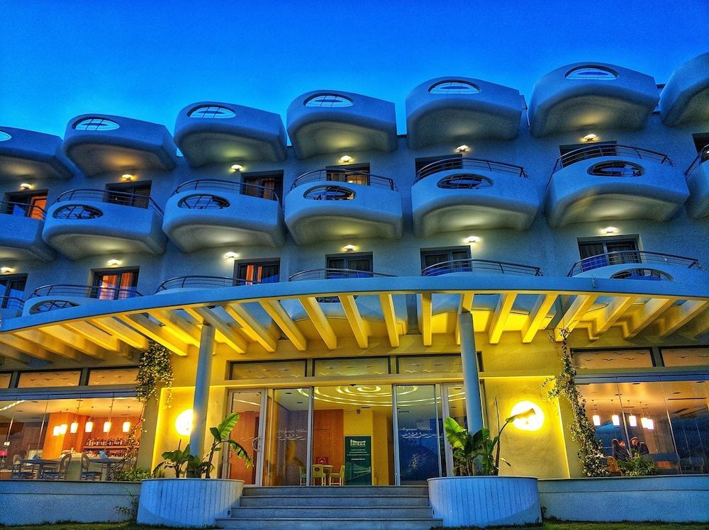 Aegean Blue Beach Hotel Nea Kallikrateia Bagian luar foto